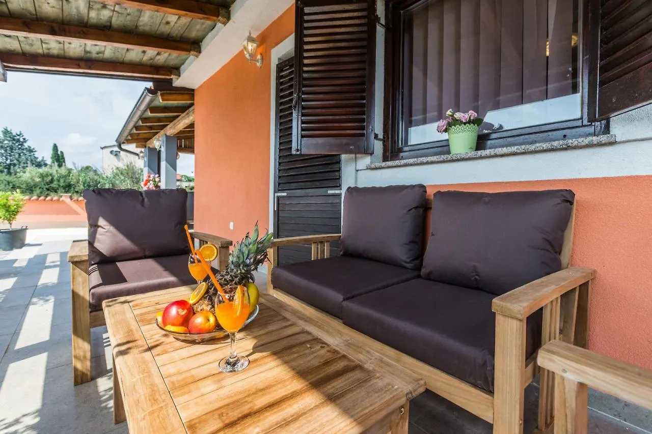 Cozy Villa Sejdi With Private Pool In Pula By Wiibuk