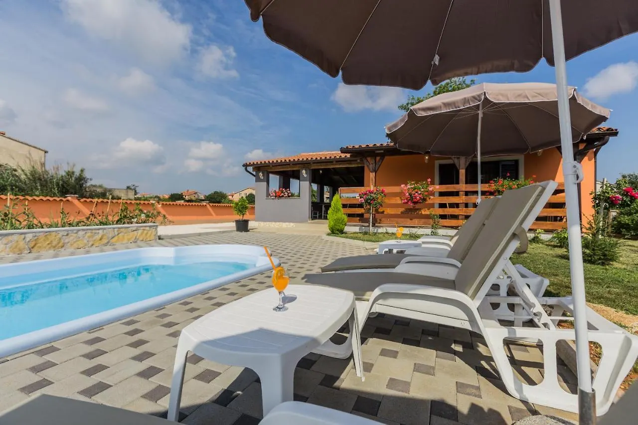 Cozy Villa Sejdi With Private Pool In Pula By Wiibuk 0*,  Croatia
