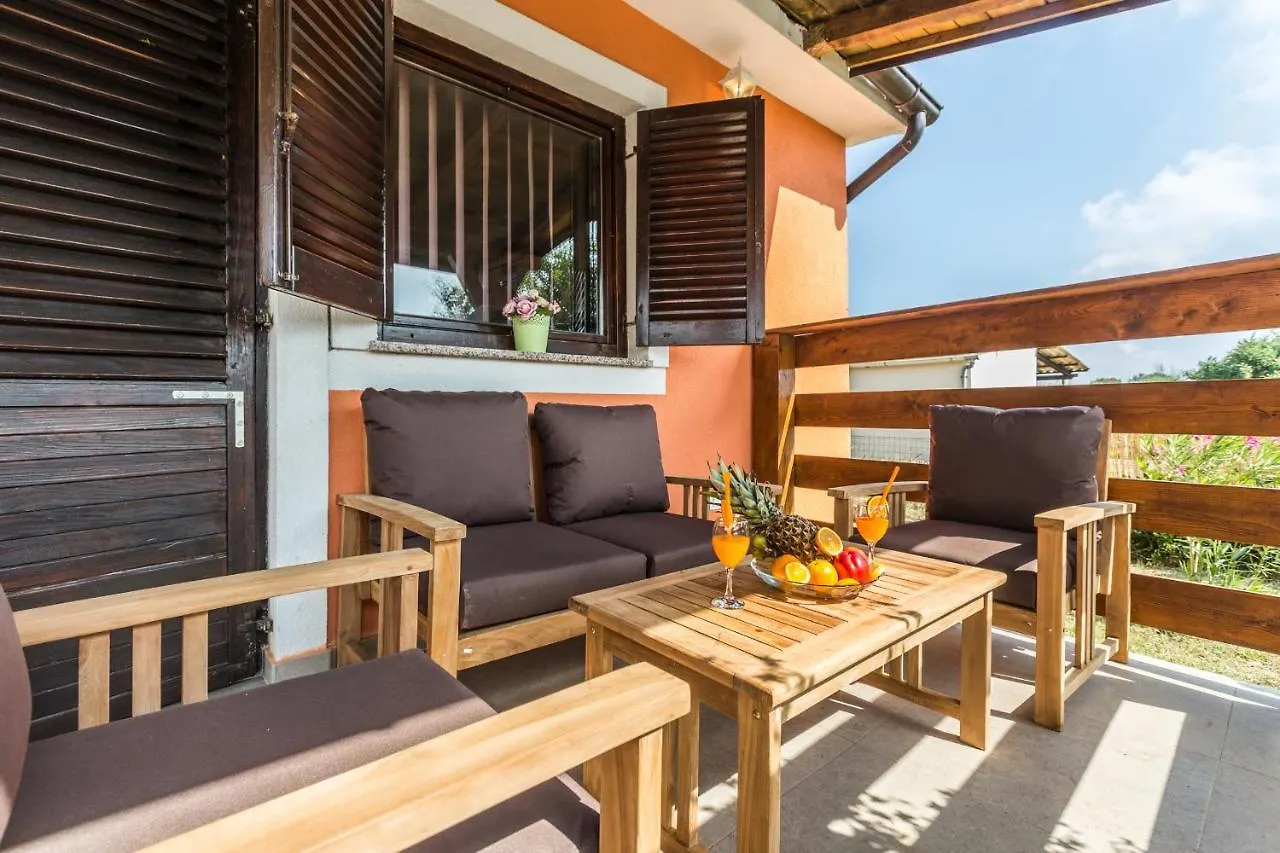 Cozy Villa Sejdi With Private Pool In Pula By Wiibuk