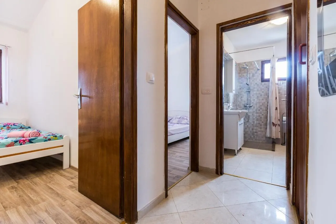 Cozy Villa Sejdi With Private Pool In Pula By Wiibuk